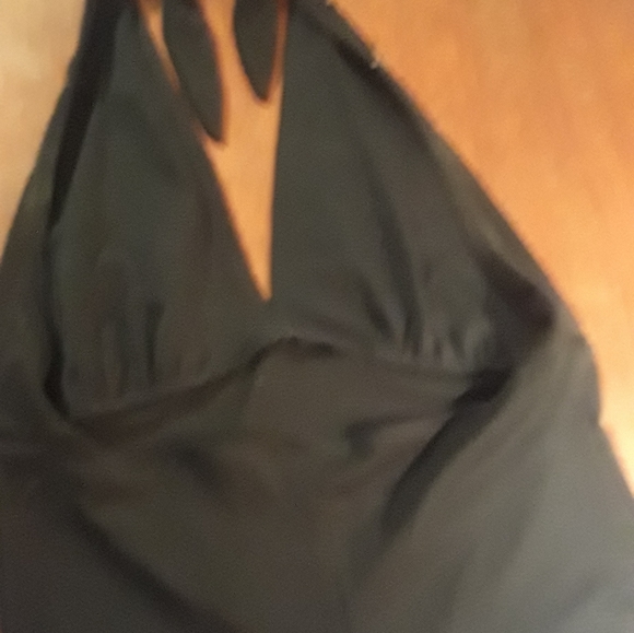 DANNY AND NICOLE HALTER DRESS - Picture 2 of 4